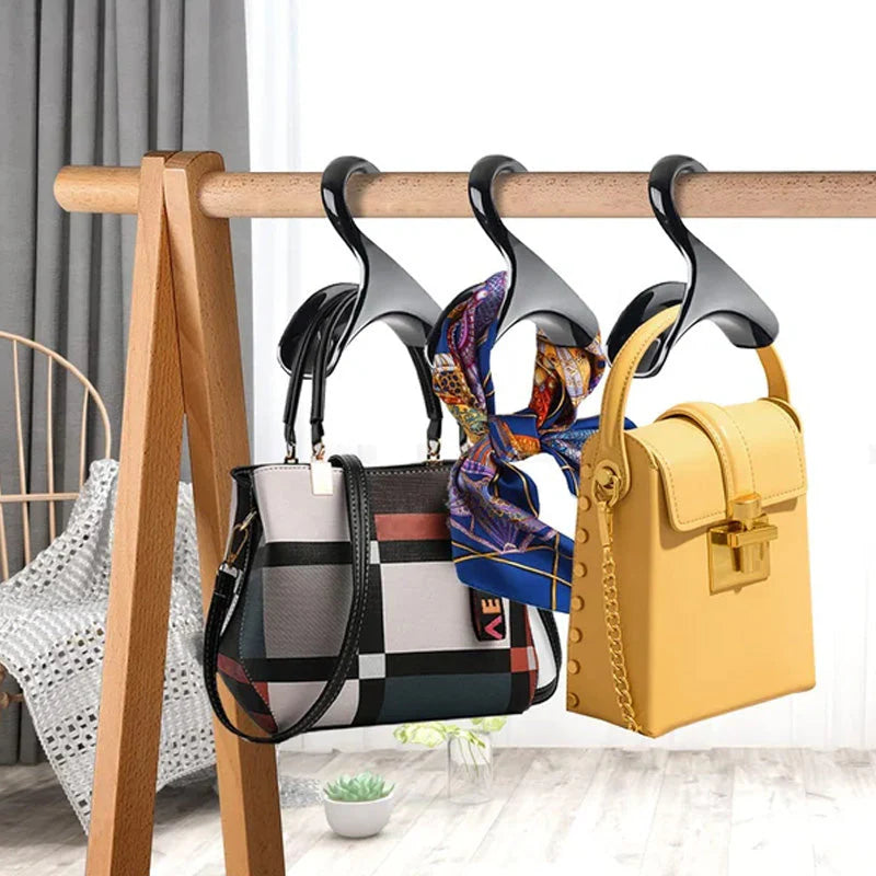 Praktischer Aufbewahrungshaken – Ordnung & Schutz für deine Taschen!