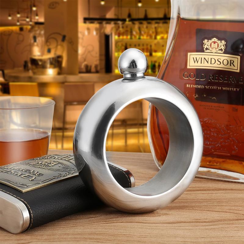 Armband-Flasche für stilvolle Getränke