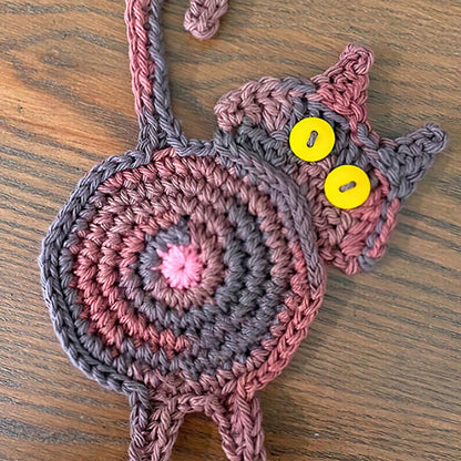 KatzenPfötchen – Handgefertigte Strickuntersetzer