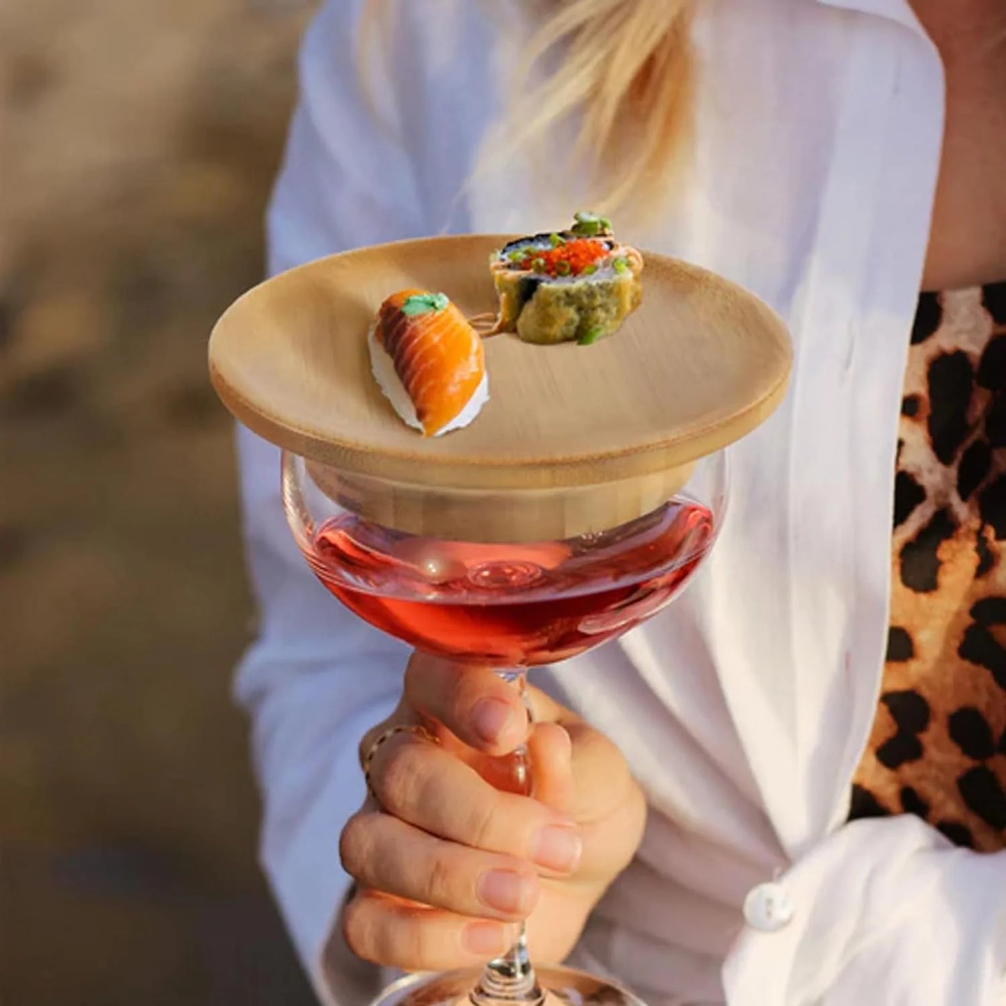 Eleganter Weinglas-Aufsatz – Perfekt für Wein und Snacks