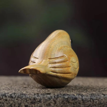 Handgefertigter Sandelholz Vogel