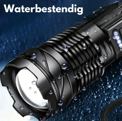 Superhelle Taschenlampe mit 5000 Lumen